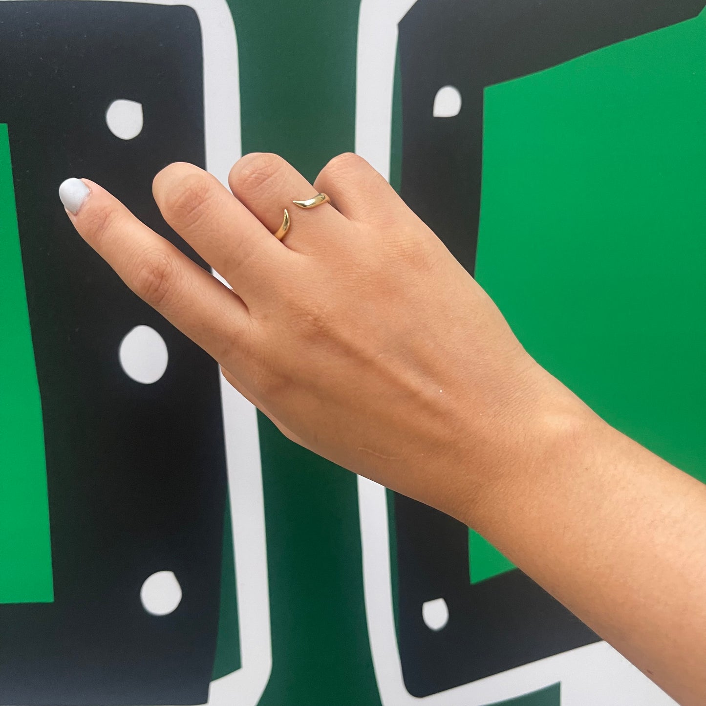Claw Ring